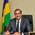 Adrien Duval démissionne comme Whip de l’opposition et président du PAC