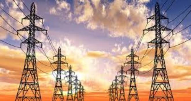 Hausse du prix du fioul lourd : le CEB alerte sur la pression croissante sur les coûts de production d’électricité